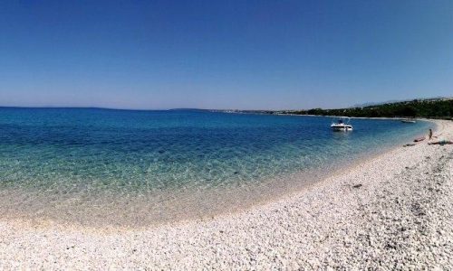 Girenica-Beach2.jpg