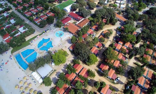 Plaza_Strasko_bazeni_05.jpg